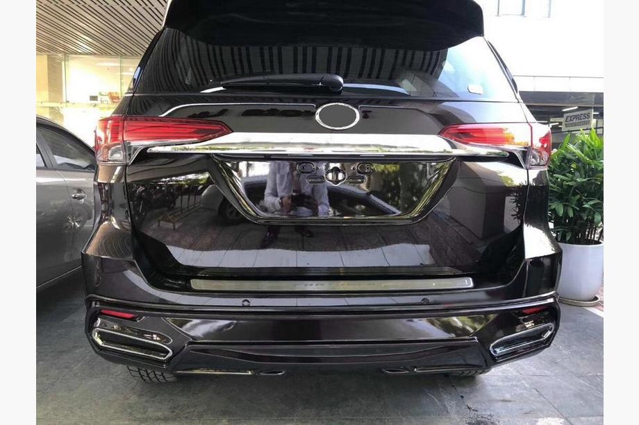Toyota Fortuner 2015- рр. Комплект рестайлінгу (на 2018 рік) Фото 2