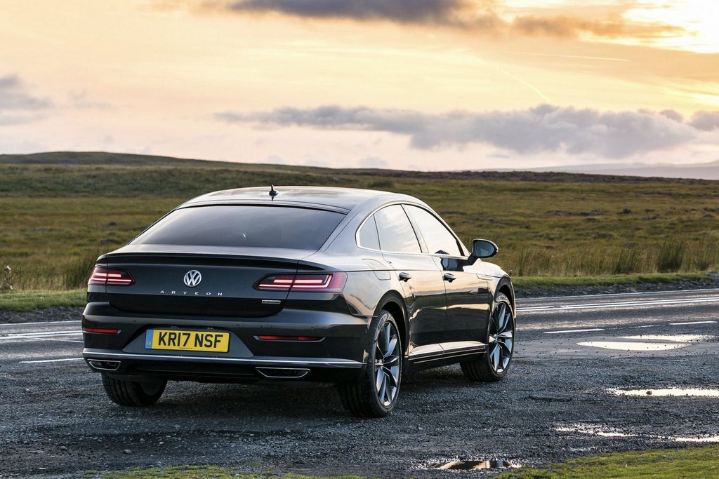 П’ятидверний ліфтбек Volkswagen Arteon