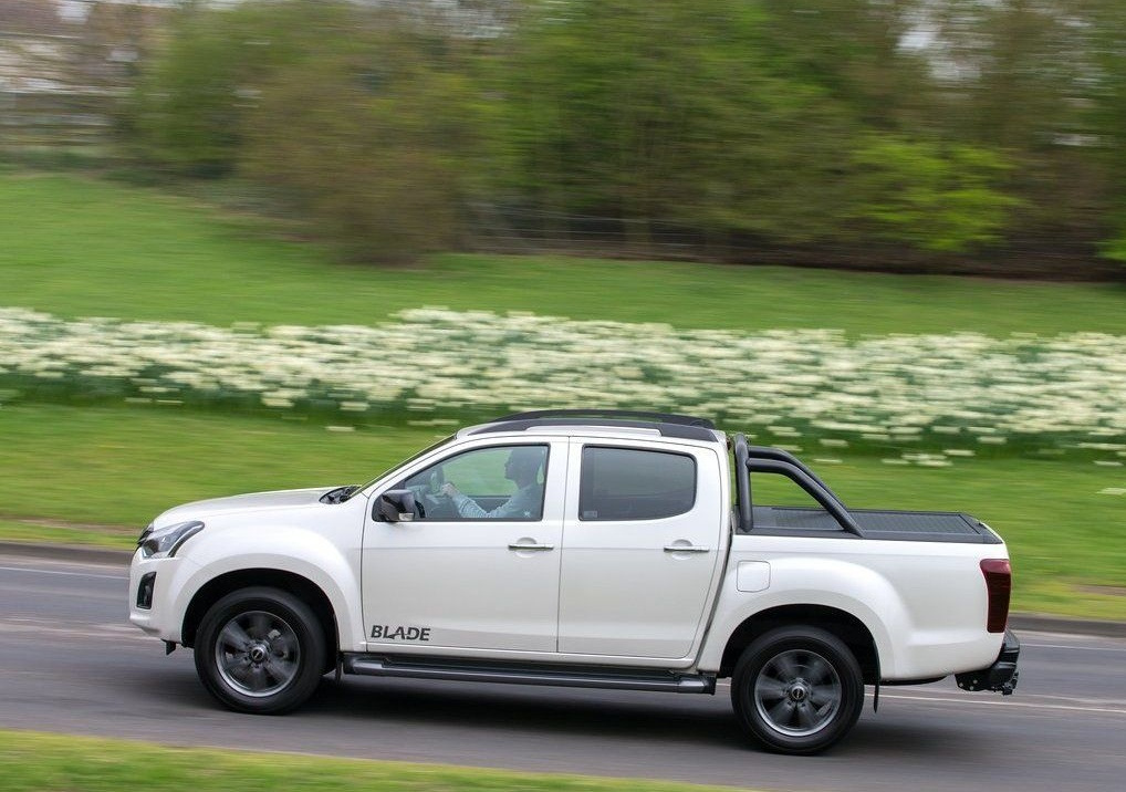 Огляд оновленого пікапа Isuzu D-Max