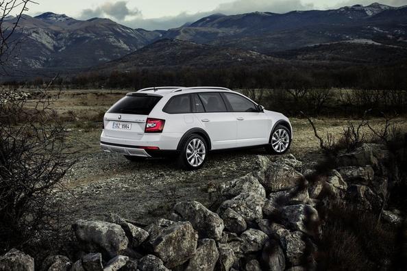 Позашляхова модифікація універсала Skoda Octavia Scout Фото 3