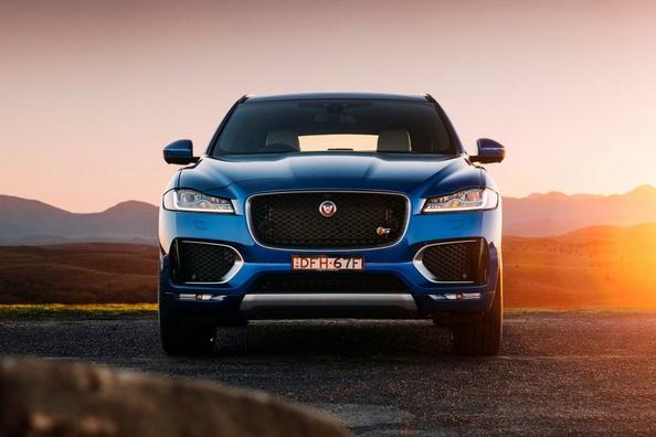 Огляд преміального кросовера Jaguar F-Pace