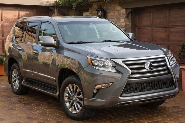 Огляд преміального позашляховика Lexus GX460 Фото 4