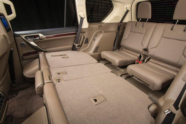 Огляд преміального позашляховика Lexus GX460 Фото 8