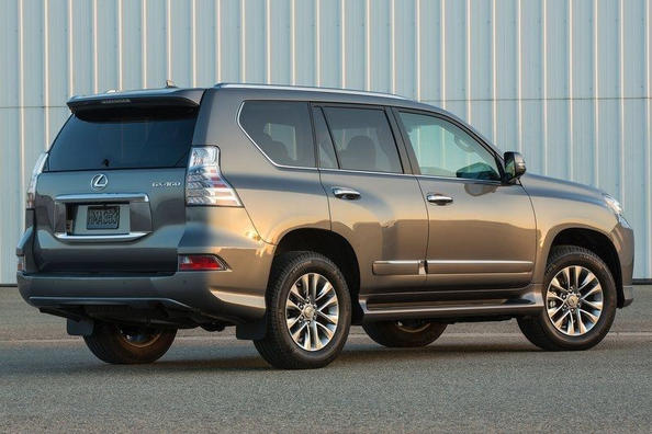 Огляд преміального позашляховика Lexus GX460 Фото 3
