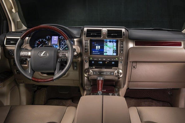 Огляд преміального позашляховика Lexus GX460 Фото 6
