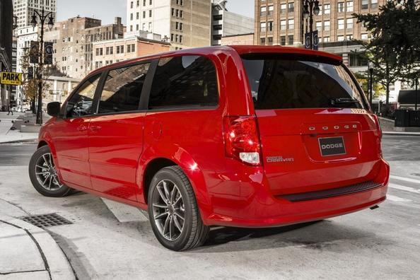 Семимісний мінівен Dodge Grand Caravan п’ятого покоління Фото 6