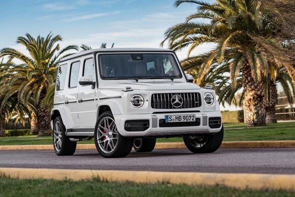 Рестайлінгова модель позашляховика Mercedes-Benz G-Class Фото 10