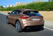 Преміальний хетчбек Infiniti Q30 фото 3