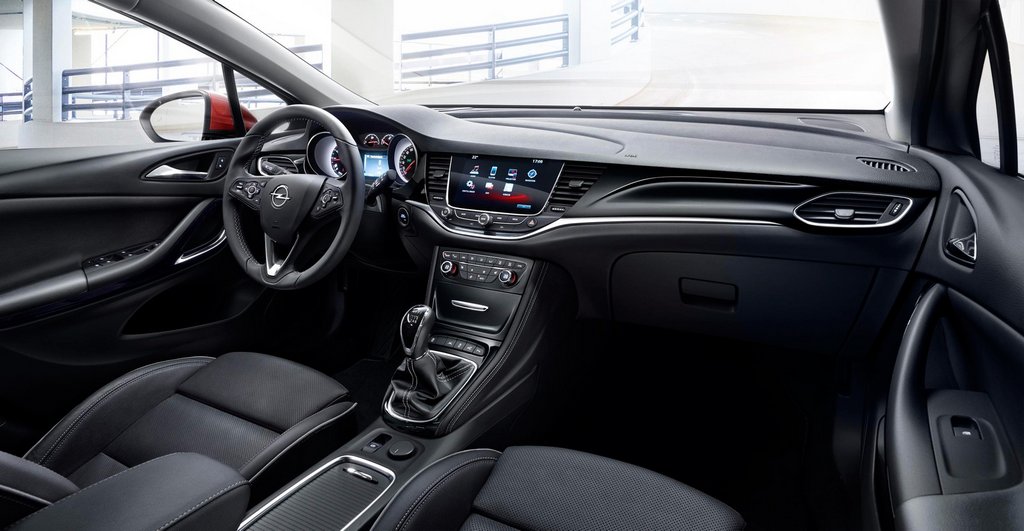 Огляд п’ятидверного хетчбека Opel Astra K