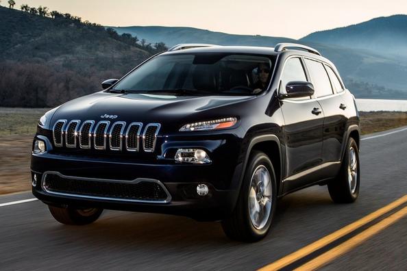 Огляд середньорозмірного кросовера Jeep Cherokee