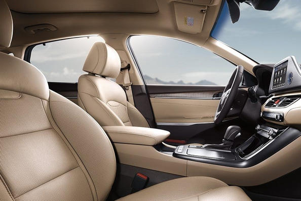Шосте покоління седана Hyundai Grandeur Фото 7