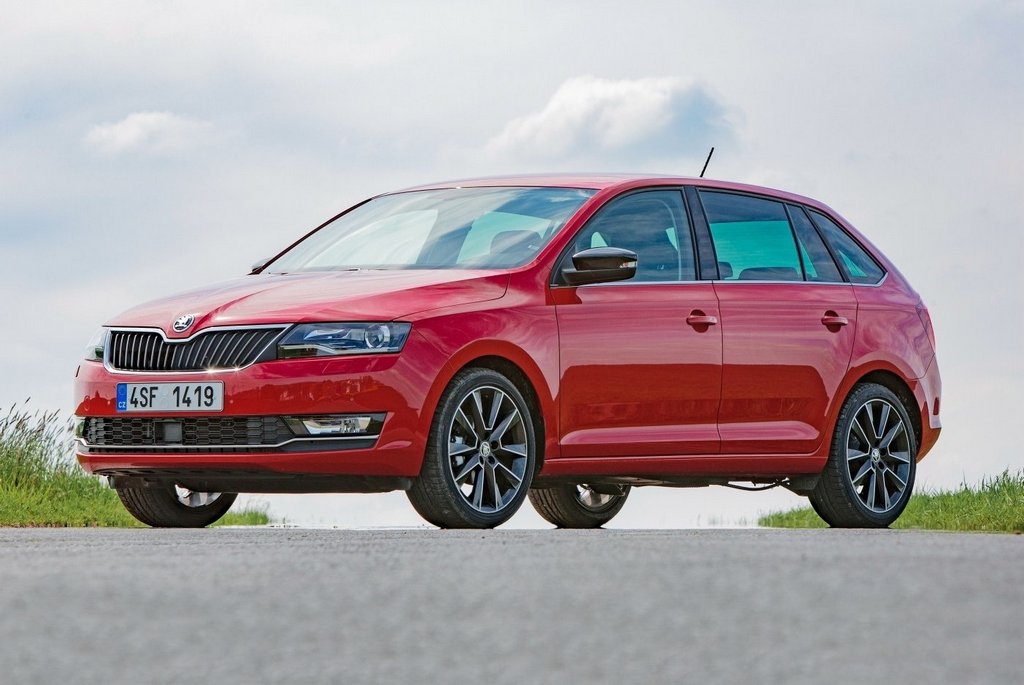 Оновлена модель хетчбека Skoda Rapid Spaceback