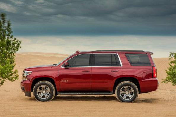 Преміальний повнорозмірний позашляховик Chevrolet Tahoe Фото 8