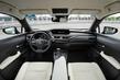 Преміальний міський кросовер Lexus UX 200 фото 6