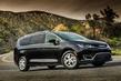 Повнорозмірний семимісний мінівен Chrysler Pacifica фото 13