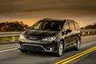 Повнорозмірний семимісний мінівен Chrysler Pacifica фото 3