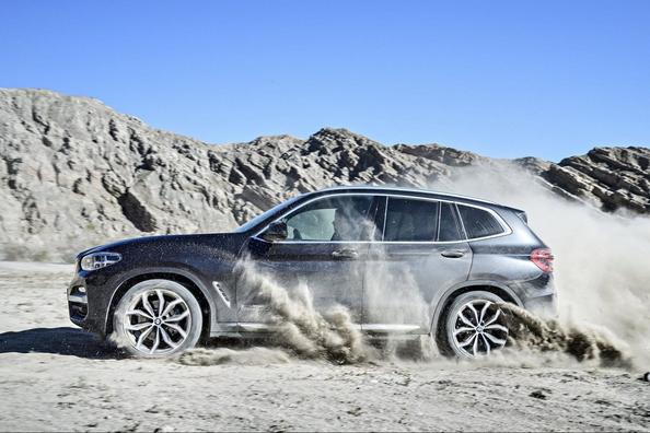 Огляд кросовера BMW X3 третього покоління