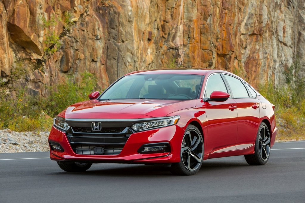 Огляд десятого покоління седана Honda Accord