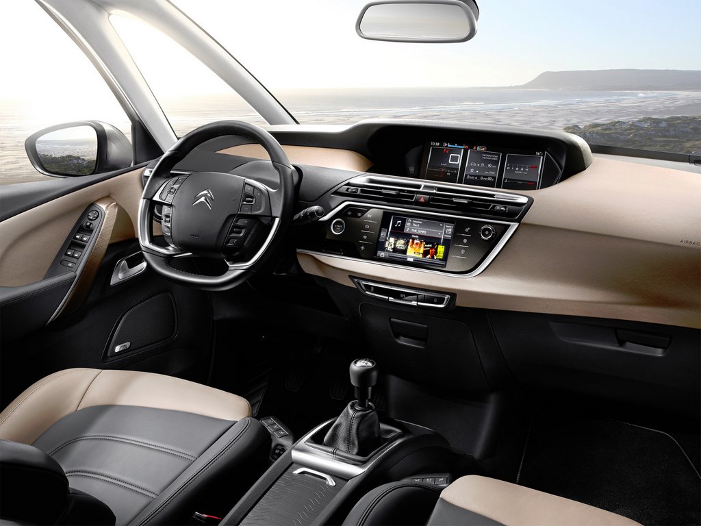 Рестайлінгова модифікації компактвена Citroen C4 Picasso