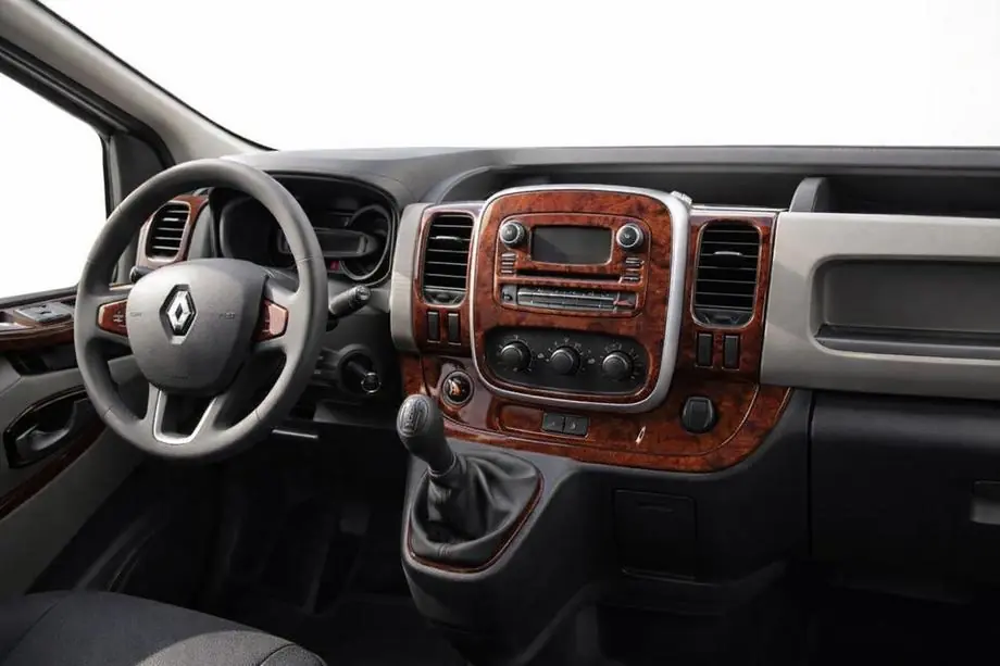 Renault Trafic 2015- рр. Накладка на торпеду Алюміній Image