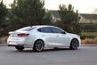 Друге покоління седана KIA Cadenza фото 3