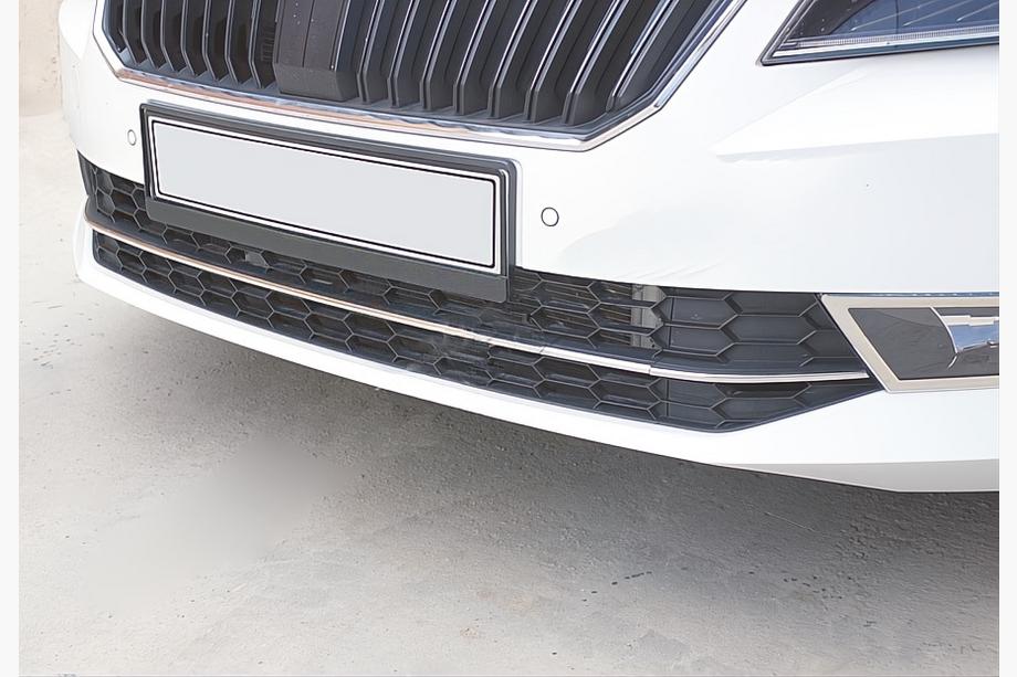 Skoda Superb 2015-2024 рр. Накладки на передній бампер OmsaLine (3 шт., нерж.) Image