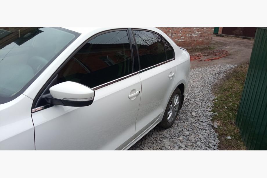 Volkswagen Jetta 2011-2018 рр. Нижні молдинги вікон (6 шт, нерж.) OmsaLine - Чорний хром Фото 6