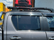 Toyota Hilux 2015- рр. Вітровики з хромованим молдингом (4 шт, Niken) фото 6