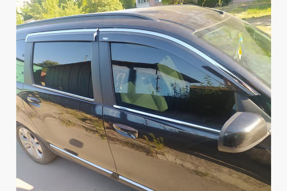 Dacia Lodgy 2012-2022 рр. Вітровики з хромованим молдингом (4 шт, Niken) Фото 4