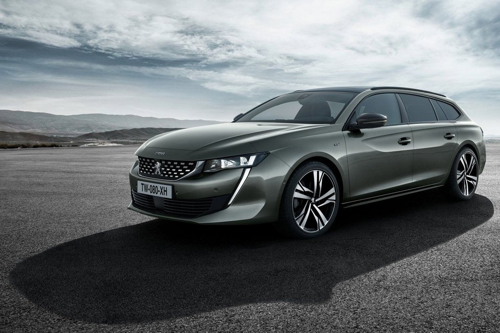 Огляд другого покоління універсала Peugeot 508 SW