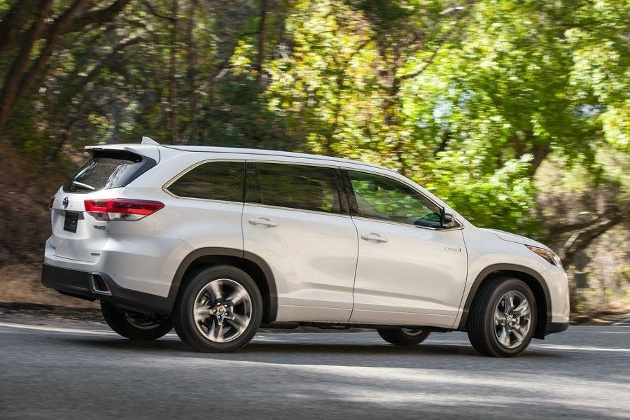 Огляд кросовера Toyota Highlander третього покоління