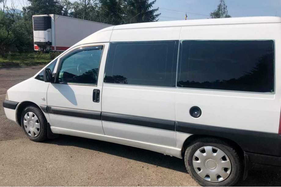 Citroen Jumpy 1996-2007 рр. Вітровики вставні (2 шт, HIC) Фото 3