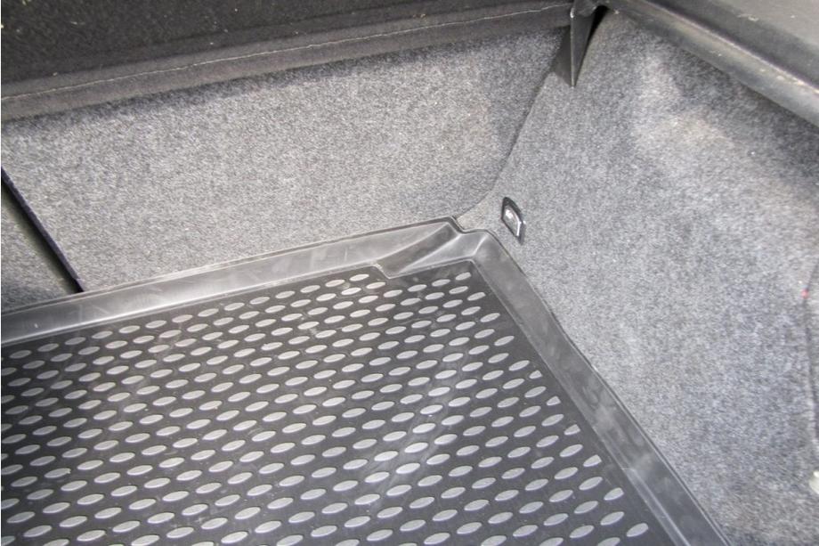 Volkswagen Golf 4 1997-2006 рр. Килимок в багажник (Novline) HB Фото 3