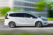 Огляд компактного мінівена Opel Zafira фото 3