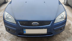 Ford Focus II 2005-2008 рр. Зимова накладка на решітку фото 1