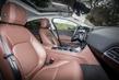 Огляд преміального седана Jaguar XE фото 7