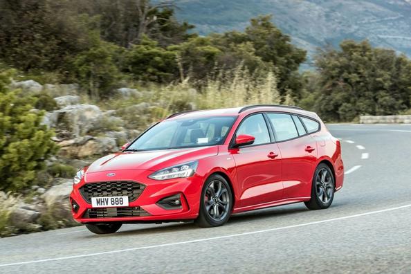 Огляд універсалу четвертого покоління Ford Focus Wagon Фото 11