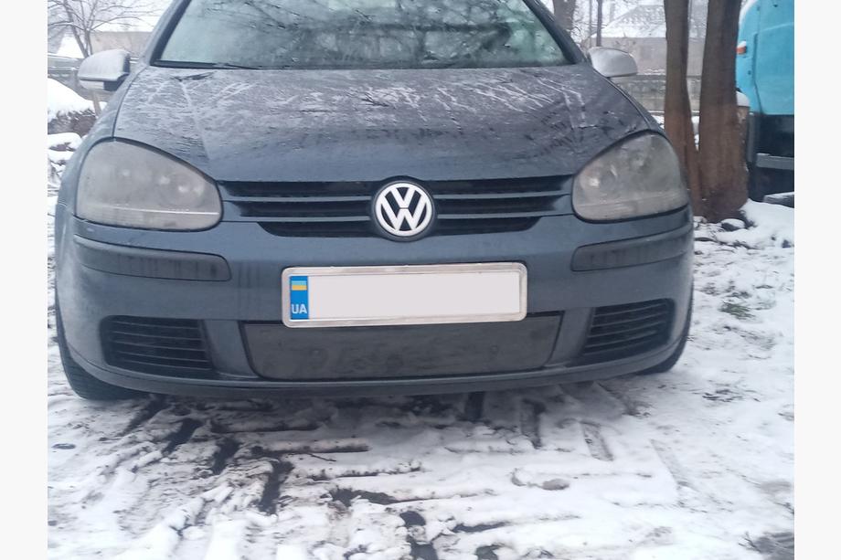 Volkswagen Golf 5 2003-2009 рр. Зимова накладка на решітку (HB) Фото 3