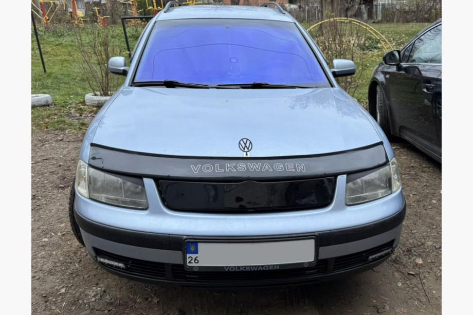 Volkswagen Passat B5 1997-2005 рр. Зимова решітка (1996-2001) Image