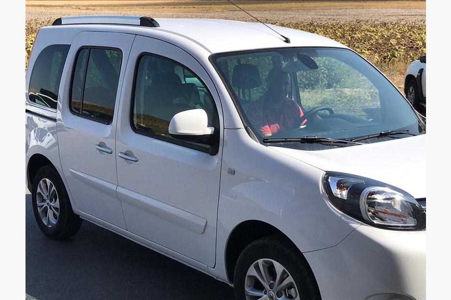 Renault Kangoo 2008-2020 рр. Інтегровані рейлінги (хром) Стандартна база Фото 6