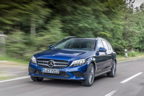 Огляд універсалу Mercedes-Benz C-Class Estate Фото 11