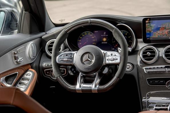 Огляд універсалу Mercedes-Benz C-Class Estate Фото 6