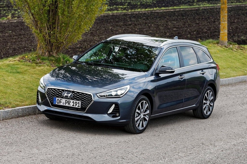 Огляд компактного універсала Hyundai i30 Wagon