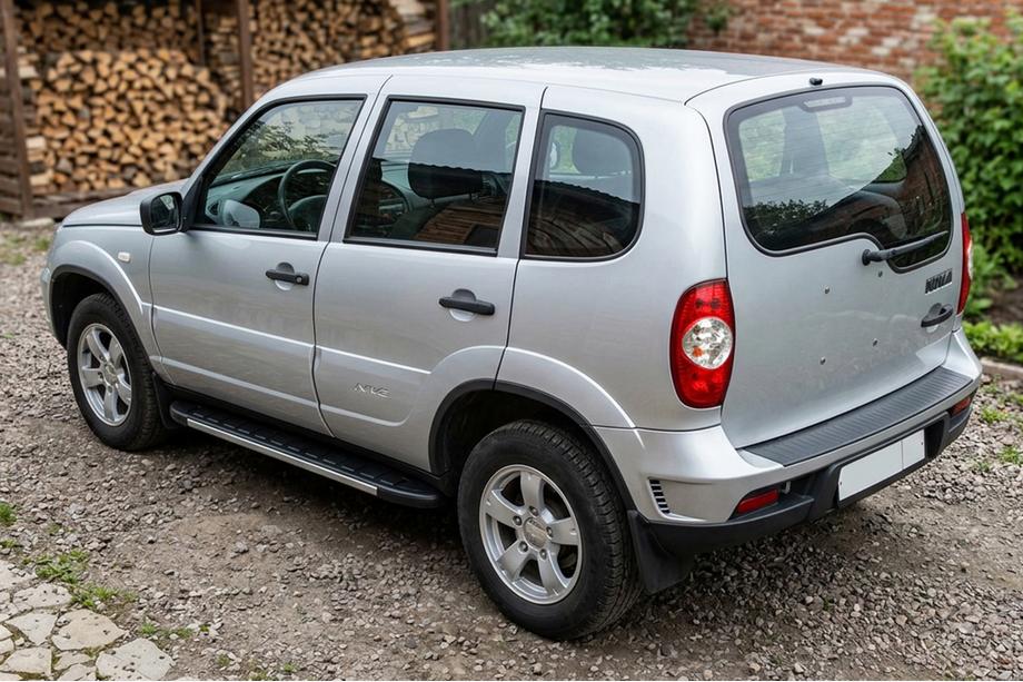 Chevrolet Niva 1998-2020 рр. Бокові пороги Duru (2 шт., алюміній) Image