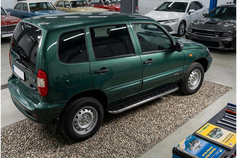 Chevrolet Niva 1998-2020 рр. Бокові пороги Maydos V1 (2 шт., алюміній) Фото 1