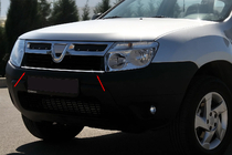 Dacia Duster 2008-2018 рр. Смужка на решітку радіатора 2008-2014 (нерж.) фото 1