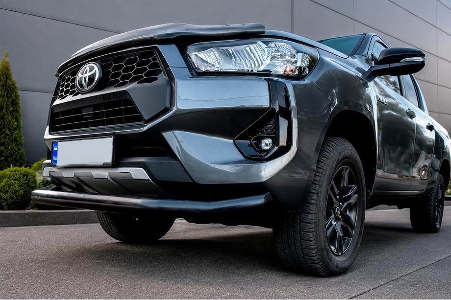 Toyota Hilux 2015- рр. Передній захист Texas для 2020+ (76мм, чорний) Фото 5