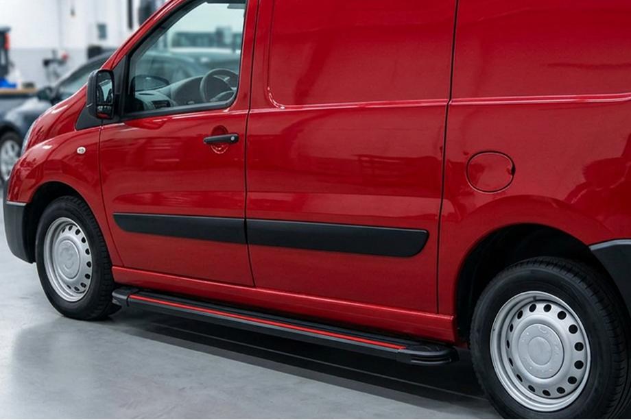 Citroen Jumpy 2007-2017 рр. Бокові пороги Maya Red (2 шт., алюміній) Image