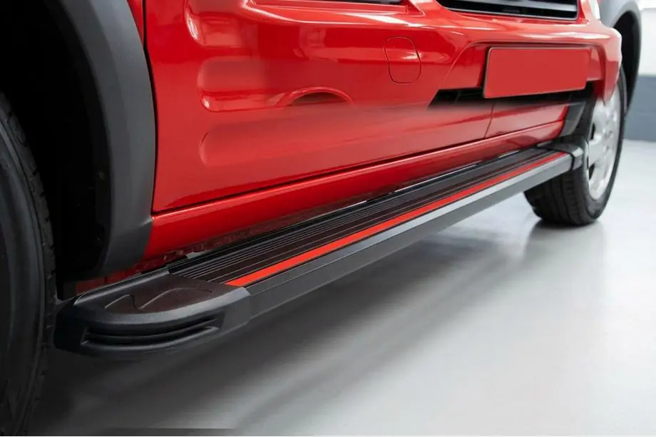 Ford Connect 2006-2009 рр. Бокові пороги Maya Red (2 шт., алюміній) Стандартна база Фото 1