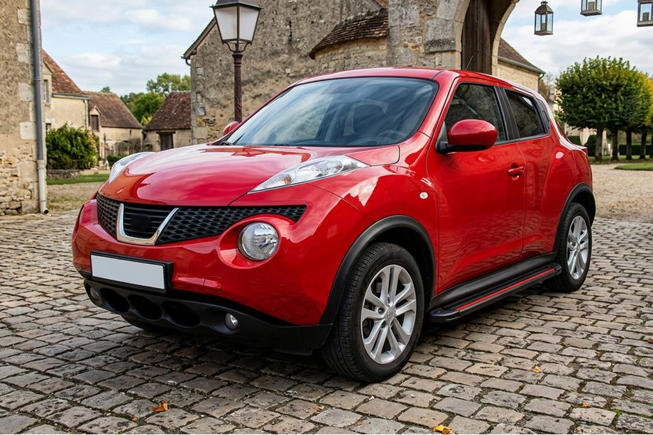 Nissan Juke 2010-2019 рр. Бокові пороги Maya Red (2 шт., алюміній) Фото 1